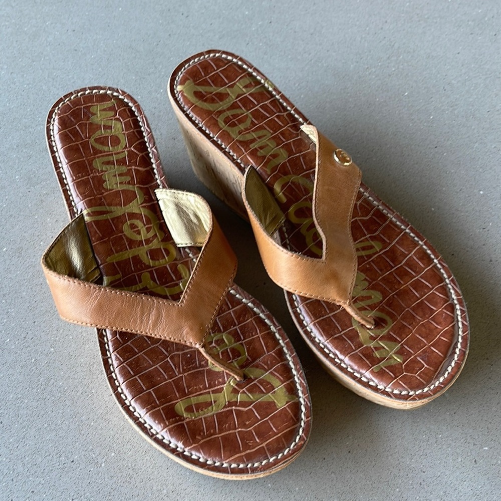 Women’s shoes